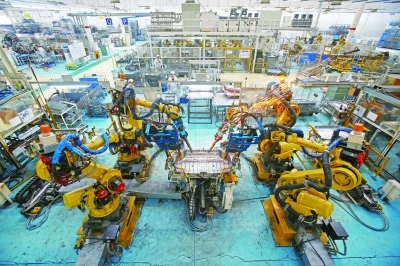 百億級項(xiàng)目落戶臨空港經(jīng)開區(qū) 17年招商總額將達(dá)361億